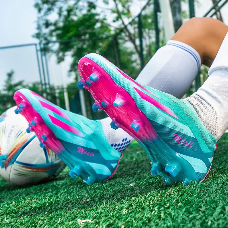 Sapatos de futebol de cano baixo unissex treinamento competição jogo sem costu